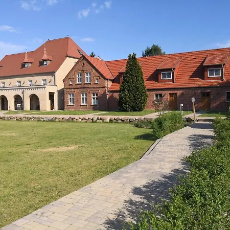 Apartment Der Westfluegel Ritter Florin *